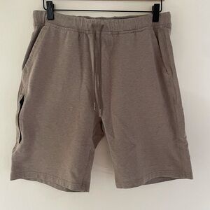 Mack Weldon Men’s ACE Sweatshort Large - Tan